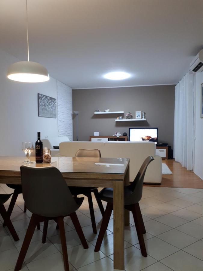Villa Roso Kaštela Esterno foto