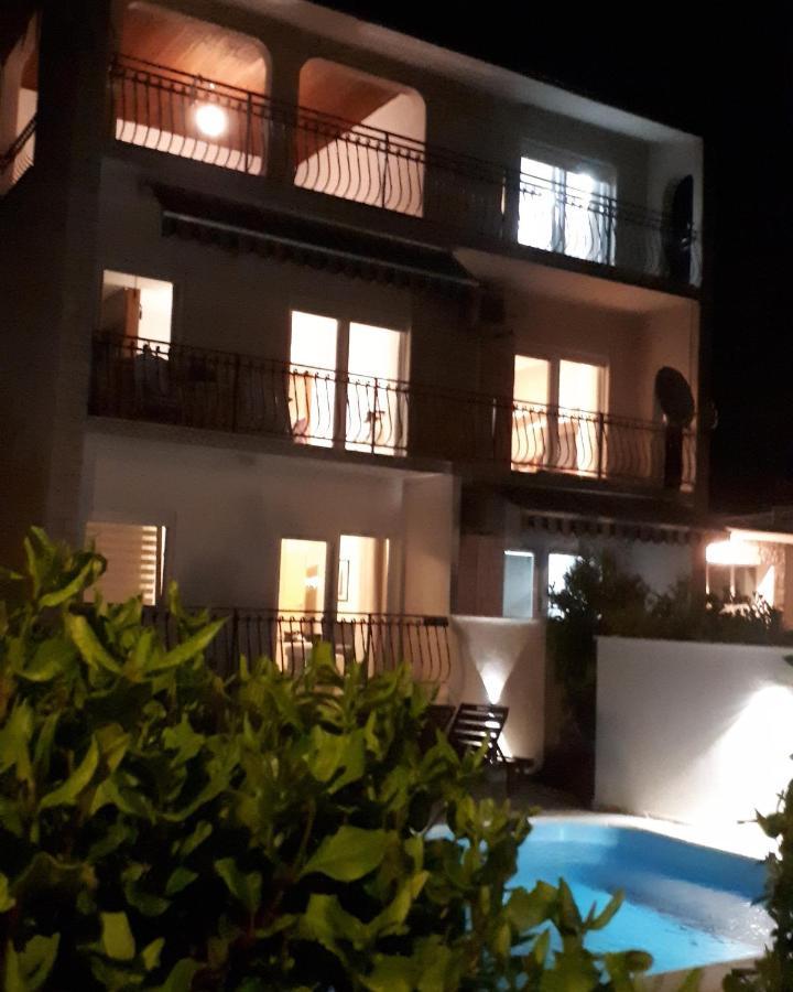 Villa Roso Kaštela Esterno foto
